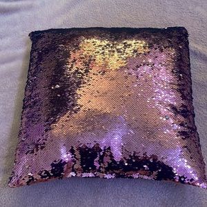 Magic Mermaid Reversible Flip Sequin Pillow - Pink/Silver.